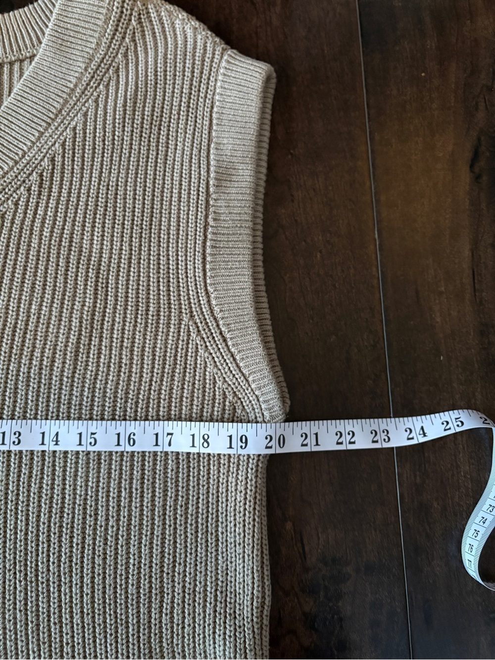 Dynamite 100% Cotton Knit Sweater Vest Beige V-Neck Size S - Picture 7 of 8